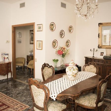 Casa Di Gina Lägenhet Verona Exteriör bild