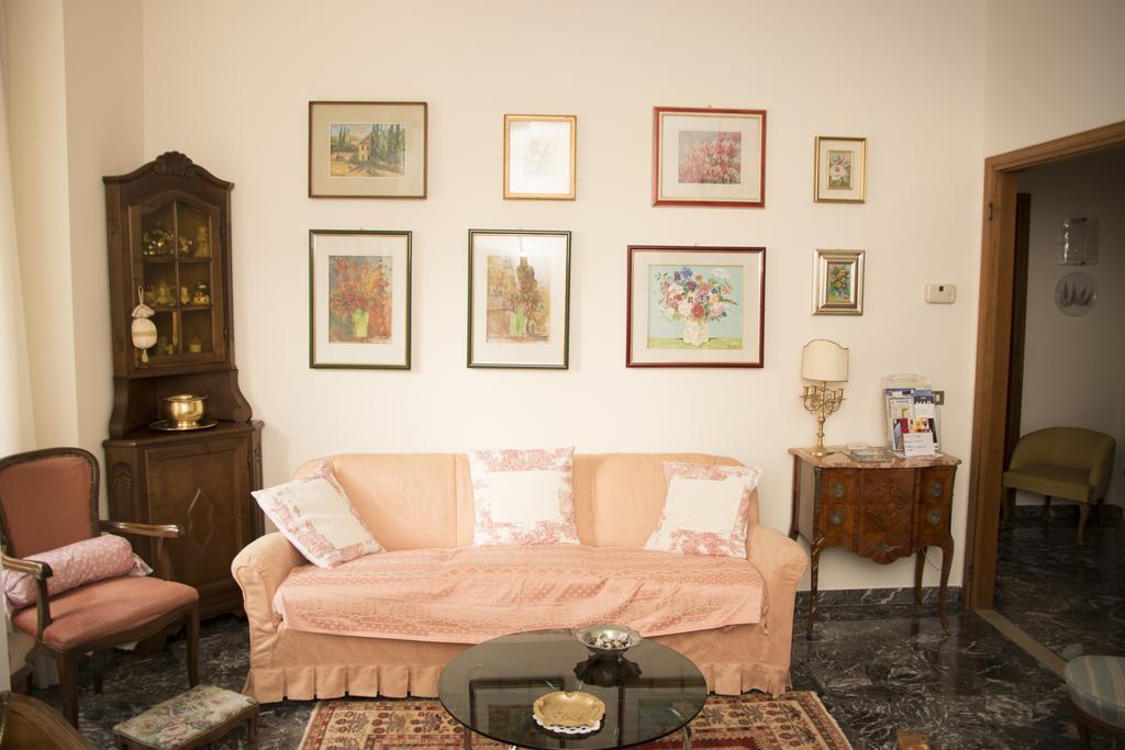 Casa Di Gina Lägenhet Verona Exteriör bild